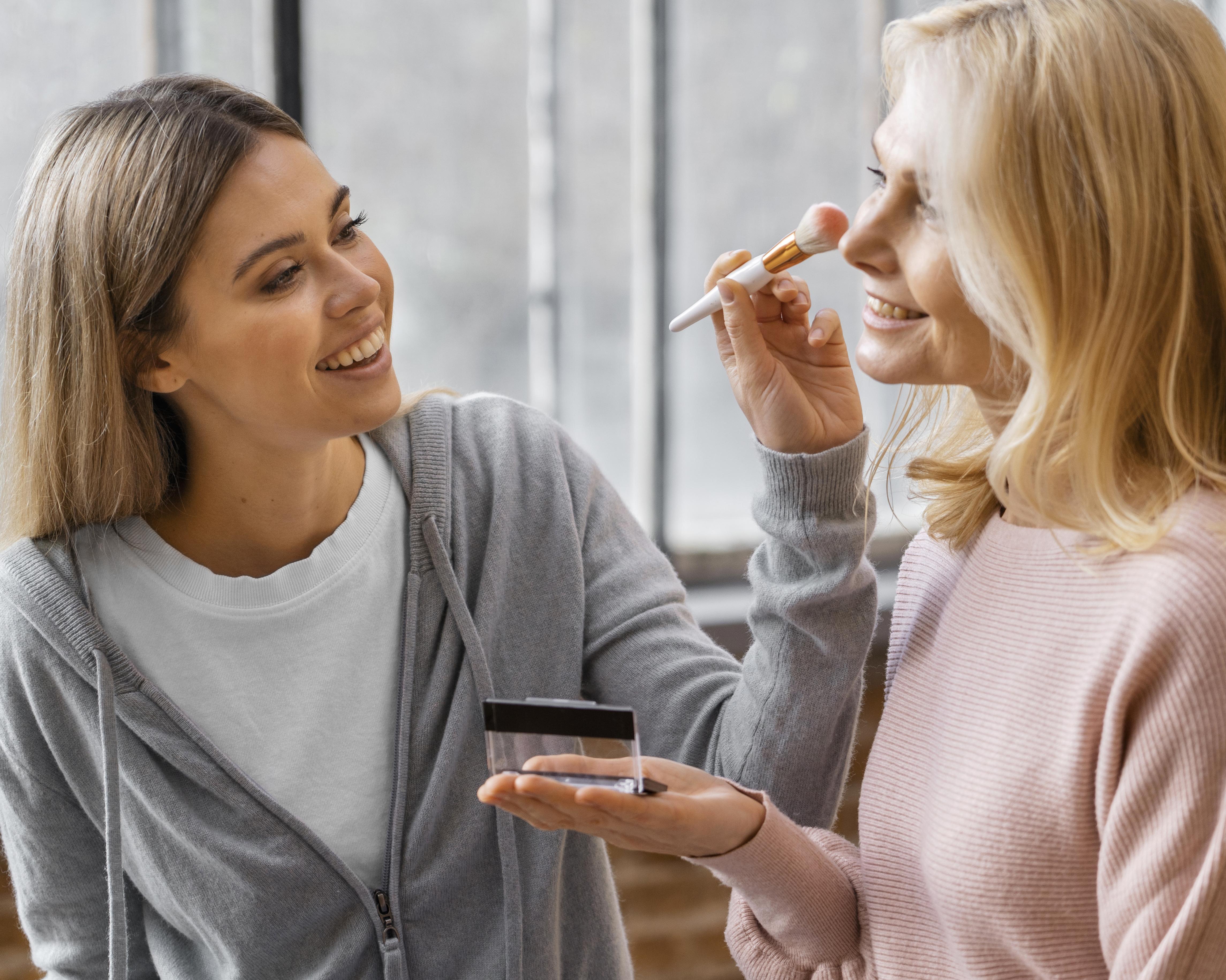 makeup for all ages can transform woman´s since teenager years until menopause years